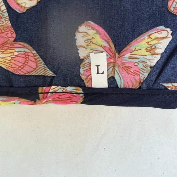 Sleeveless Dark Blue Butterfly Print Top Tank Size L ( Run Small) NWOT - Picture 6 of 6